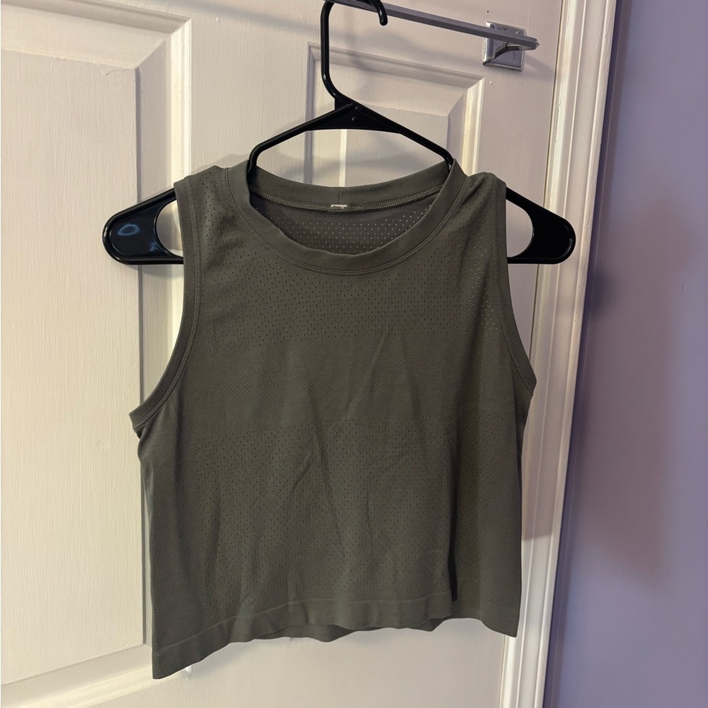 Lululemon Train to Be Tank Top - Perforated Cropped Tank - Grey